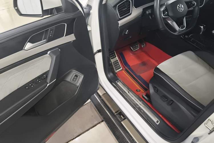 Used Volkswagen Tayron X 2023 330TSI Two-Wheel-Drive Prestige High-Energy Version