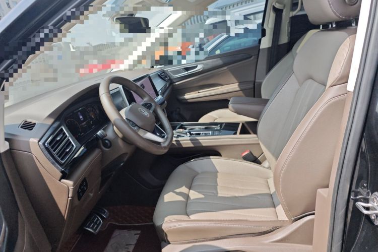 Used Volkswagen Viloran 2022 380TSI Luxury Edition