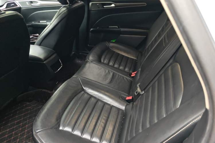 Used Ford Mondeo 2017 EcoBoost 200 Luxury Model
