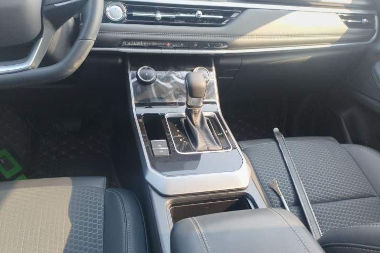 Used Chery Tiggo 5x 2020 1.5L CVT Fashion Edition Gear Lever