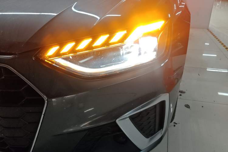 Used Audi A4L 2020 40 TFSI Luxury Dynamic Model
