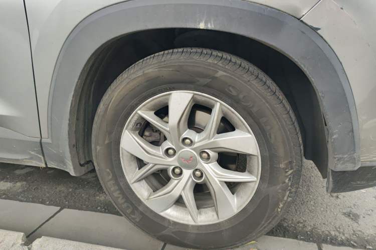 Used Wuling Hongguang S3 2018 1.5T Manual Luxury Model China V Standard