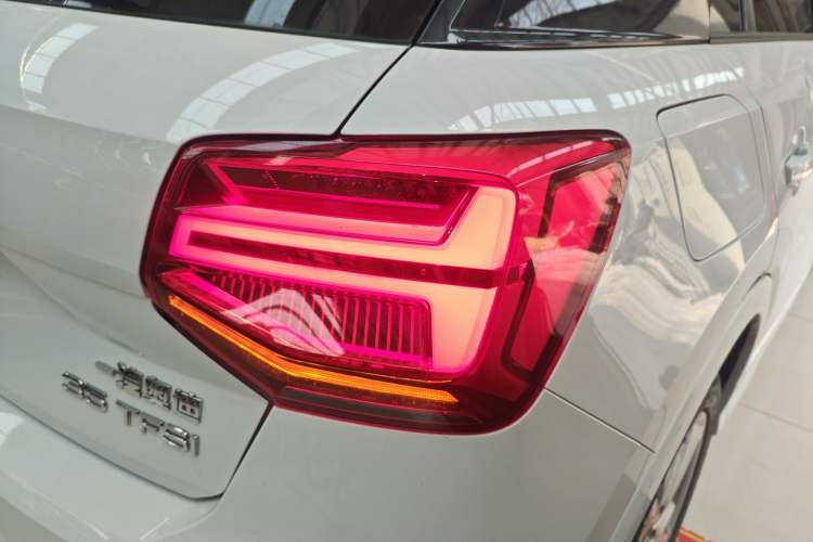 Used Audi Q2L 2018 35 TFSI Fashionable & Elegant Version China VI Emission Standard