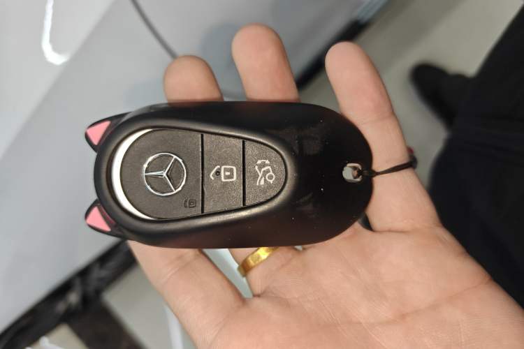 Used Mercedes-Benz C-Class 2023 Restyled C 260 L Sport Edition Interior 1