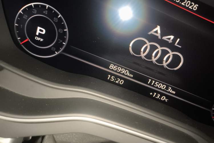 Used Audi A4L 2018 30th Anniversary Edition 40 TFSI Fashion Model
