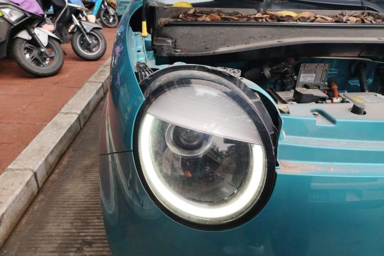 Used CHANGAN NEVO Lumin 2022 210km Sweet Edition Right Front Headlight