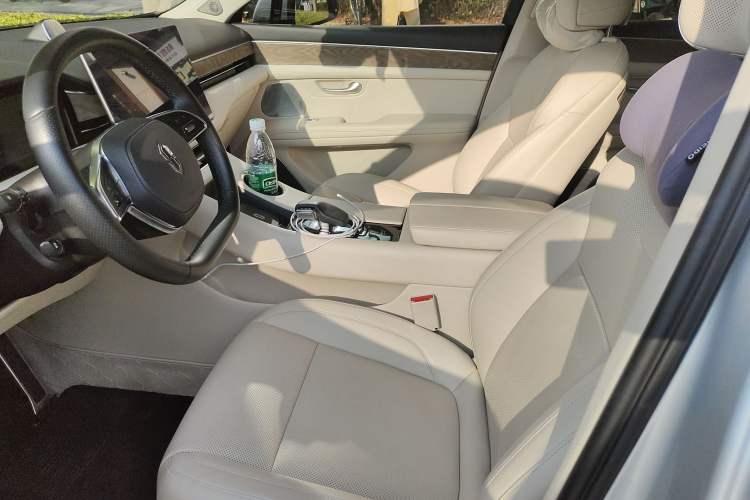 Used Hima AITO M5 2022 Range-Extended Rear-Drive Standard Version