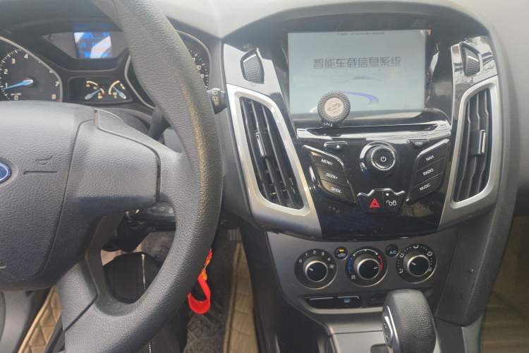 Used Ford Focus 2012 Hatchback 1.6L Automatic Comfort Model
