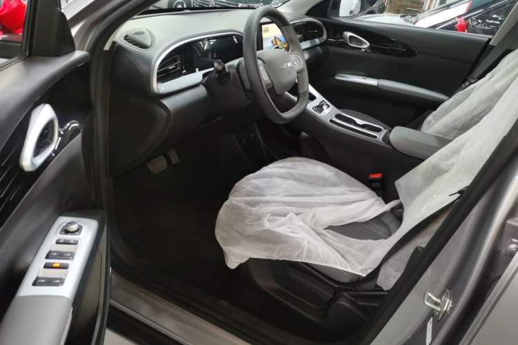 Used Geely Galaxy Geome 2026 Model 310km Youth Edition Driver Seat