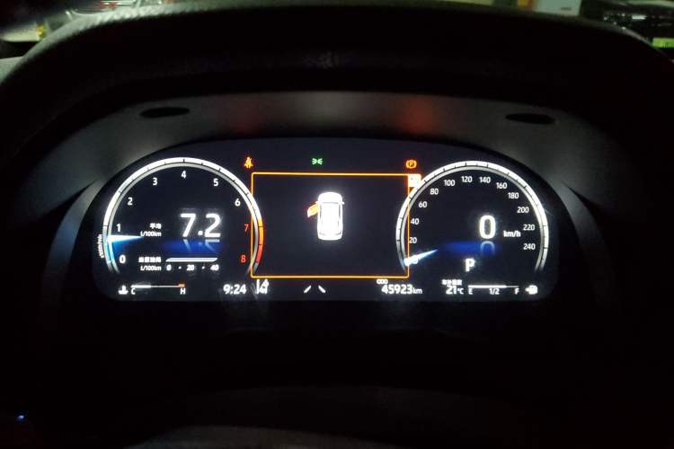 Used Toyota Camry 2021 2.5G Luxury Edition
