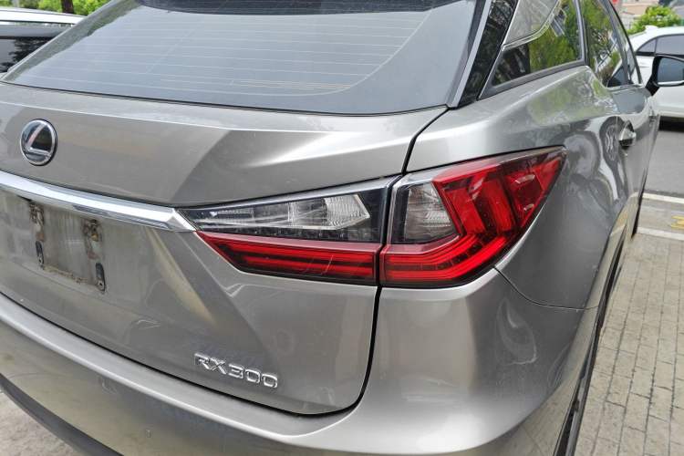 Used Lexus RX 2016 300 Two-Wheel Drive Elite Version China V Standard
