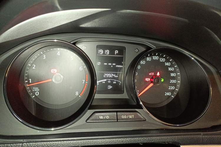 Used Volkswagen Gran Lavida 2017 230TSI DSG Comfort Edition Instrument Cluster