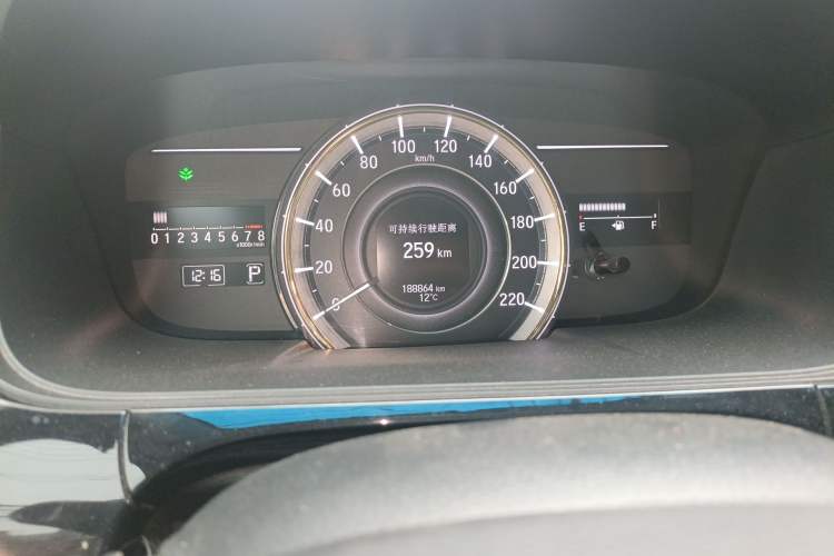 Used Honda Elysion 2016 2.4L Supreme Edition Odometer Close Up