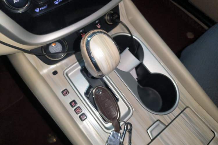 Used Nissan Murano 2015 2.5L XV RES Plus Two-Wheel-Drive Touring Edition