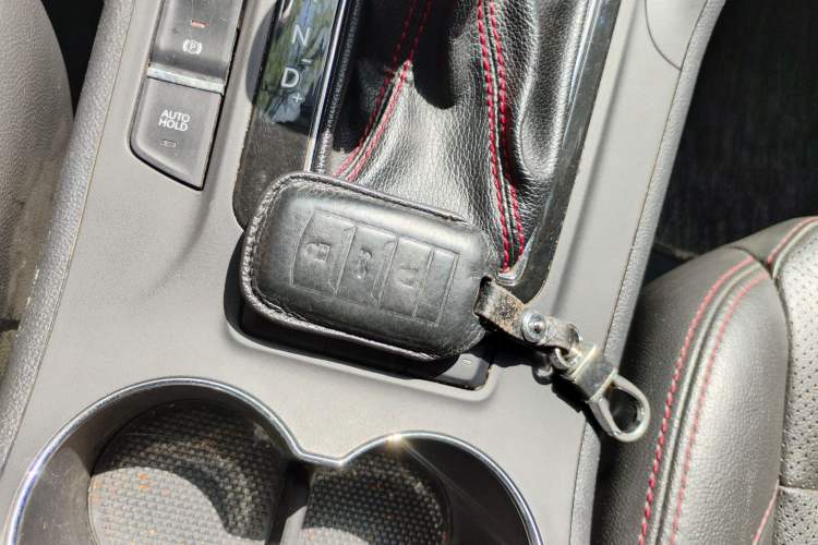 Used CHANGAN CS75 2015 1.8T Automatic 4x4 Prestige Model China V Emission Standard