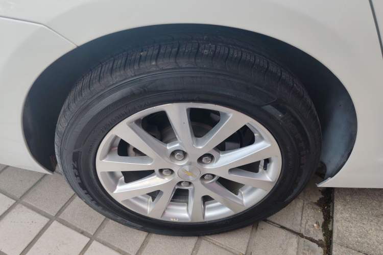 Used Chevrolet Malibu 2014 2.0L Automatic Luxury Edition Exterior 5