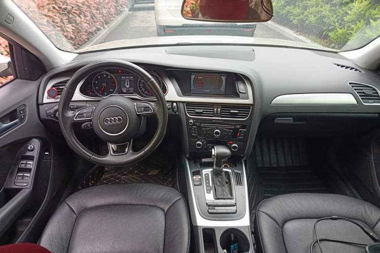 Used Audi A4L 2015 35 TFSI Automatic Standard Model
