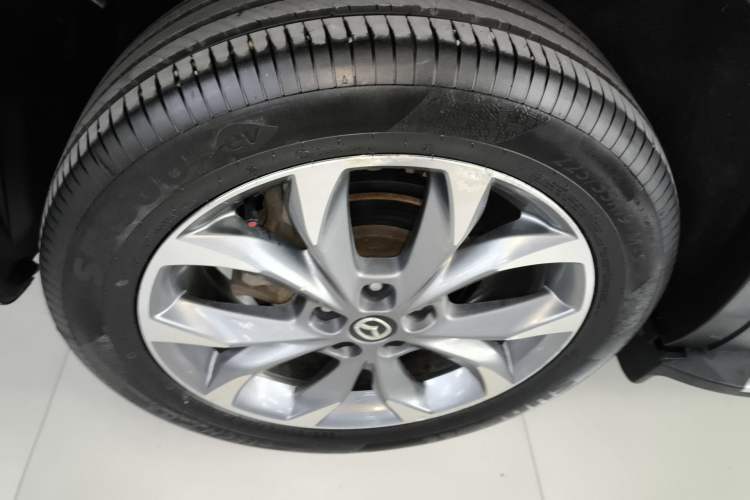 Used Mazda CX-4 2016 2.5L Automatic 4x4 Sky Blue Passion Edition
