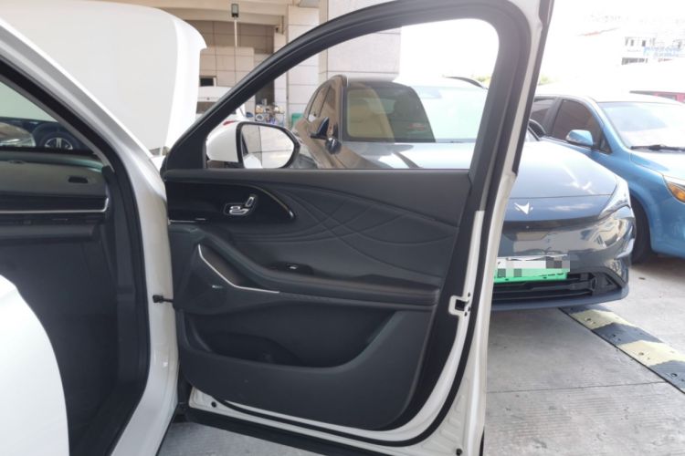 Used EXEED Stellar 2023 400T Two-Wheel Drive Comfort Edition