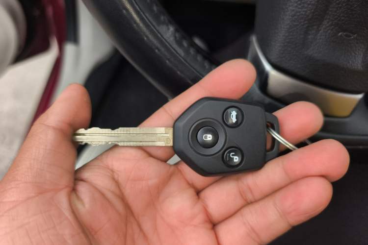 Used Subaru XV 2014 2.0i Elite Edition Interior 1