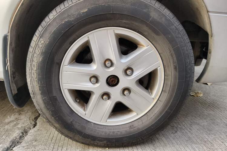 Used Ford Transit Custom 2016 2.2T Long-Wheelbase 6/7-Seater Mid-Roof Multi-Purpose Vehicle
