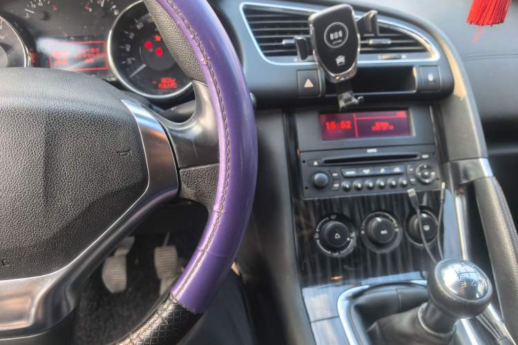 Used Peugeot 3008 2013 2.0L Manual Classic Edition
