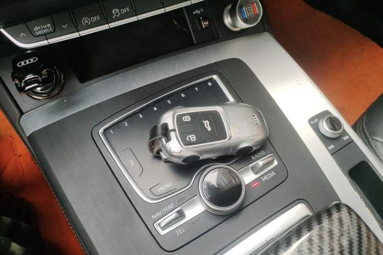 Used Audi Q5L 2020 Updated 40 TFSI Prestige Fashion Edition