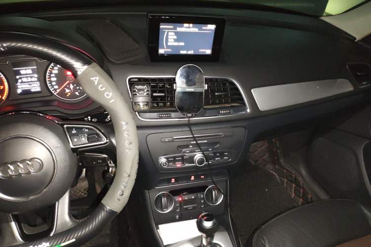 Used Audi Q3 2016 30 TFSI Fashion Model
