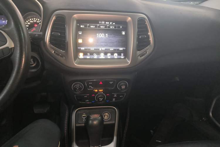 Used Jeep Compass 2017 200T Automatic Family Edition