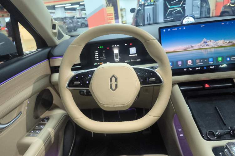 Used Hima AITO M5 2024 Extended-Range Max RS Four-Wheel Drive Advanced Intelligent Driving Version
