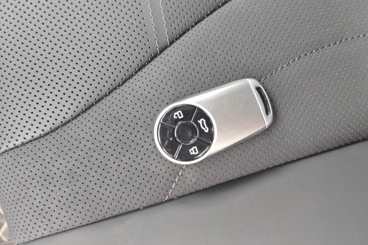 Used ORA Lightning Cat 2024 Dark Night Edition 555km Prestige Version
