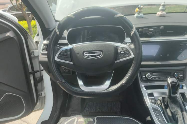 Used Geely Auto Emgrand 2019 Leading Edition 1.5L CVT Upward Asian Games Edition China VI Steering Wheel