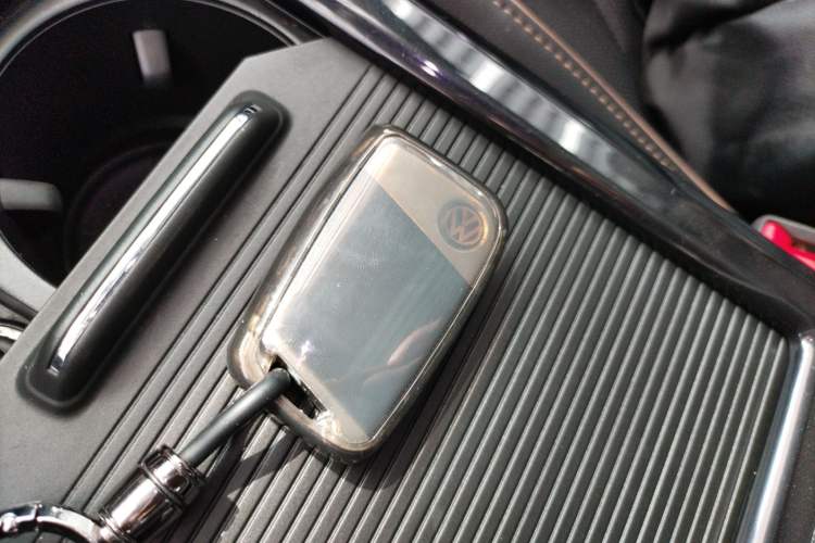 Used Volkswagen Passat 2020 330TSI Luxury Edition China VI