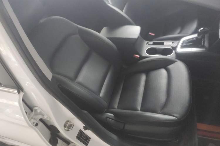 Used Hyundai Elantra (6th Generation / Lingdong) 2020 1.5L CVT Smart & Stylish – Elite Version
