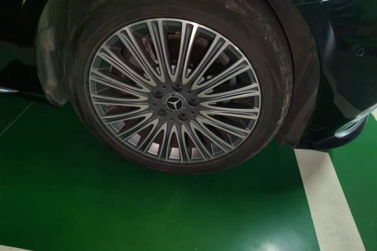 Used Mercedes-Benz E-Class 2021 E 300 L Stylish Model