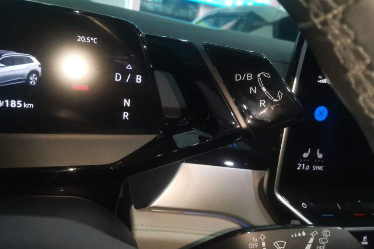 Used Volkswagen ID.6 CROZZ 2022 Long-Range PRO Edition