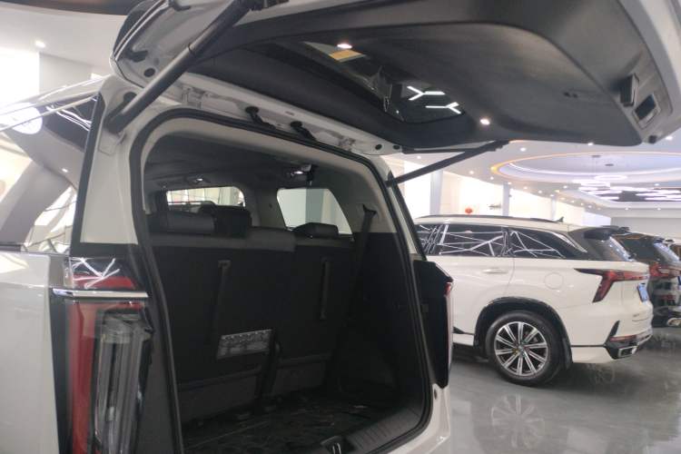 Used GAC Trumpchi M8 2023 Zongshi Series 400T Ultimate Edition
