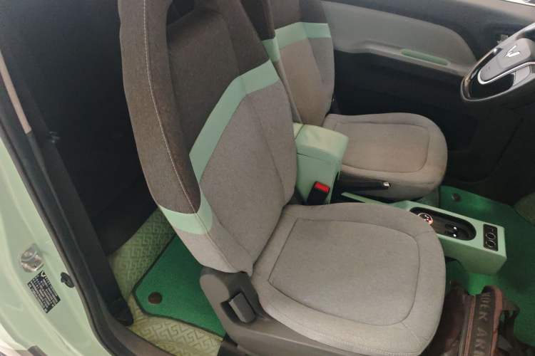 Used Wuling Hongguang MINIEV 2022 Macaron Premium Model – Lithium Iron Phosphate
