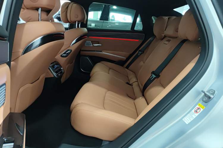 Used BYD Han L 2025 EV Four-Wheel Drive LiDAR Flagship Model Left Rear Seat