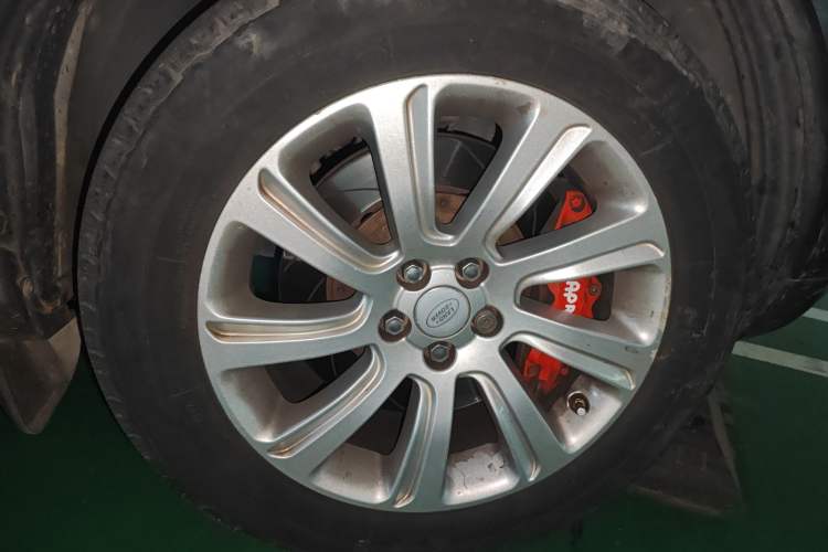 Used Land Rover Discovery Sport 2016 2.0T SE
