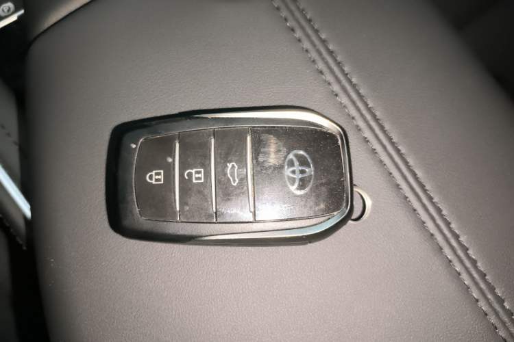 Used Toyota Avalon 2024 2.0L Ambition Edition