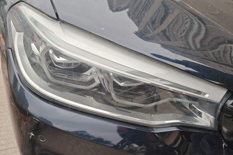 Used BMW 5 Series 2018 Restyled 530Li Leading Edition M Sport Package