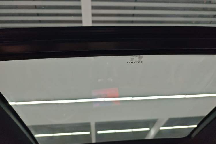 Used Lynk & Co 09 EM-P 2021 2.0T PHEV Halo Six-Seater Headliner