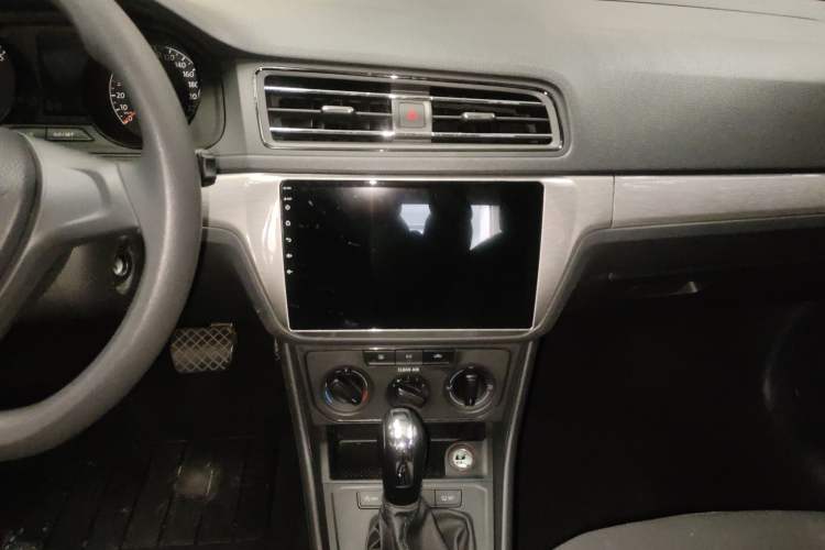 Used Volkswagen Lavida 2019 Lavida Start 1.5L Automatic Trendy Version China VI Standard