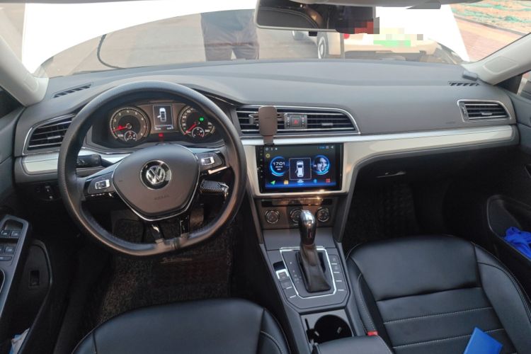 Used Volkswagen Lamando 2019 230TSI DSG Vision Edition China VI Standard
