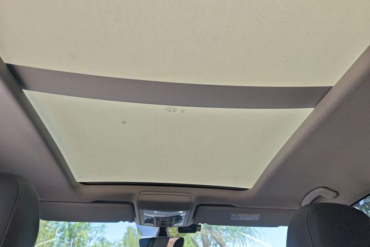 Used Volkswagen Teramont 2017 530 V6 Four-Wheel Drive Luxury Edition Headliner