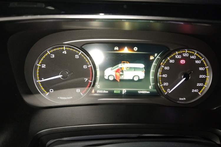 Used GAC Trumpchi M8 2023 Lingxiu Series 390T Luxury Edition
