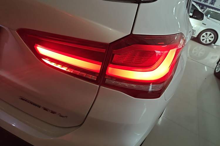 Used BMW X1 2021 Restyled sDrive25Li Leading Edition
