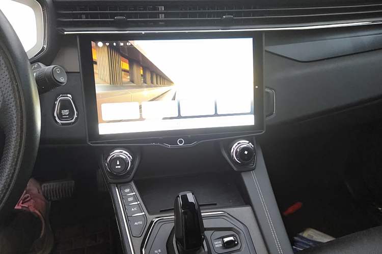 Used Lynk & Co 01 2023 1.5TD EM-F PM Audio And AC Panel