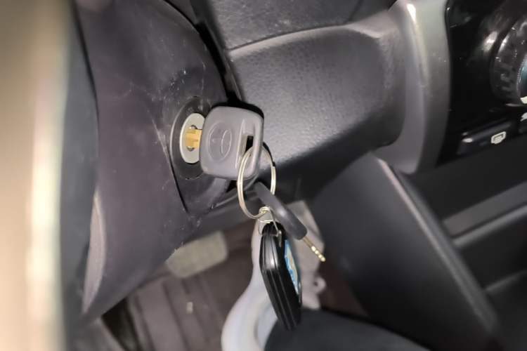 Used Toyota YARiS L Zhi Xuan 2021 X-Trail 1.5L CVT Leading Edition
